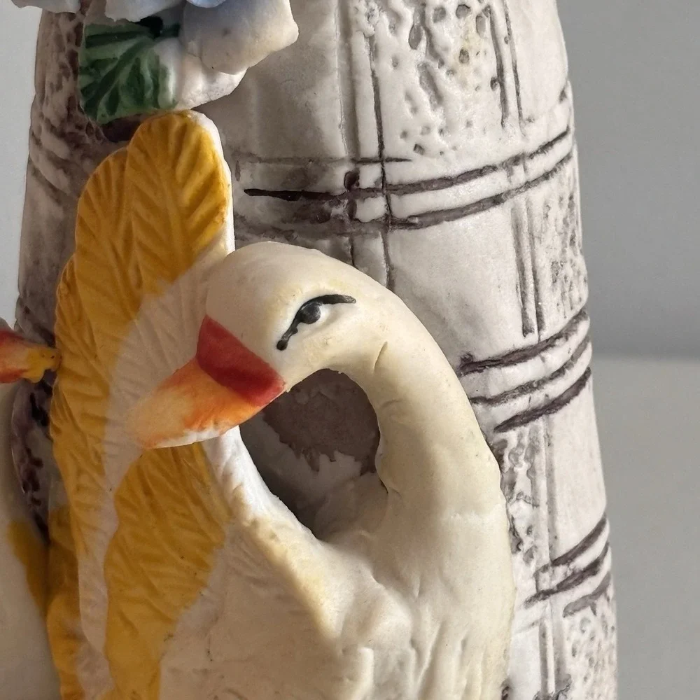 Painted Retro Ceramic Duck Swan Flower Vase Country Core 90s Art Cottagecore